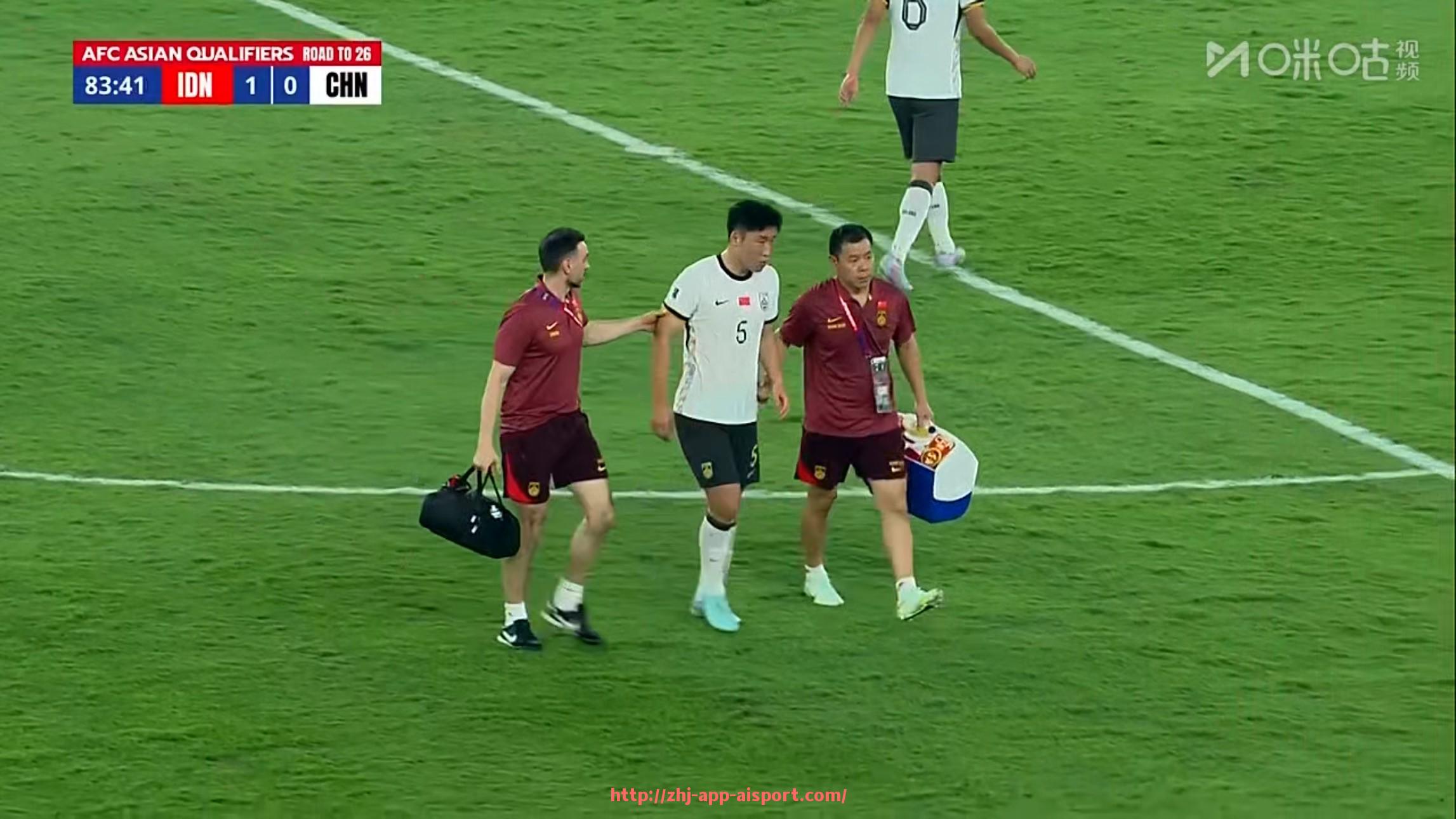 爱体育app-法甲马赛中场组织能力分析与战术运用